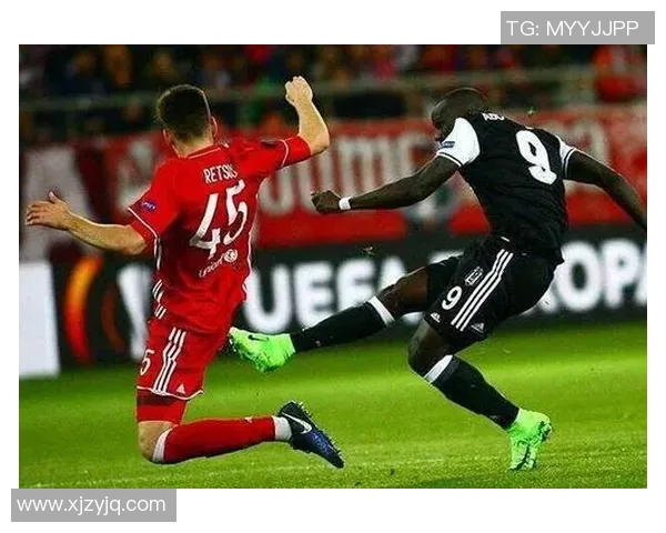 亨克与贝西克塔在欧联杯小组赛中展开激烈对决，谁能笑到最后